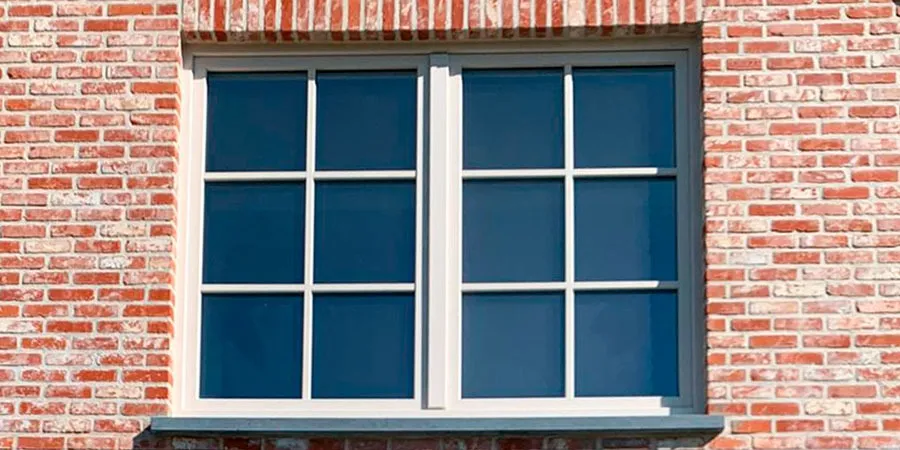Fenêtre à croisillons sur mesure Profeno